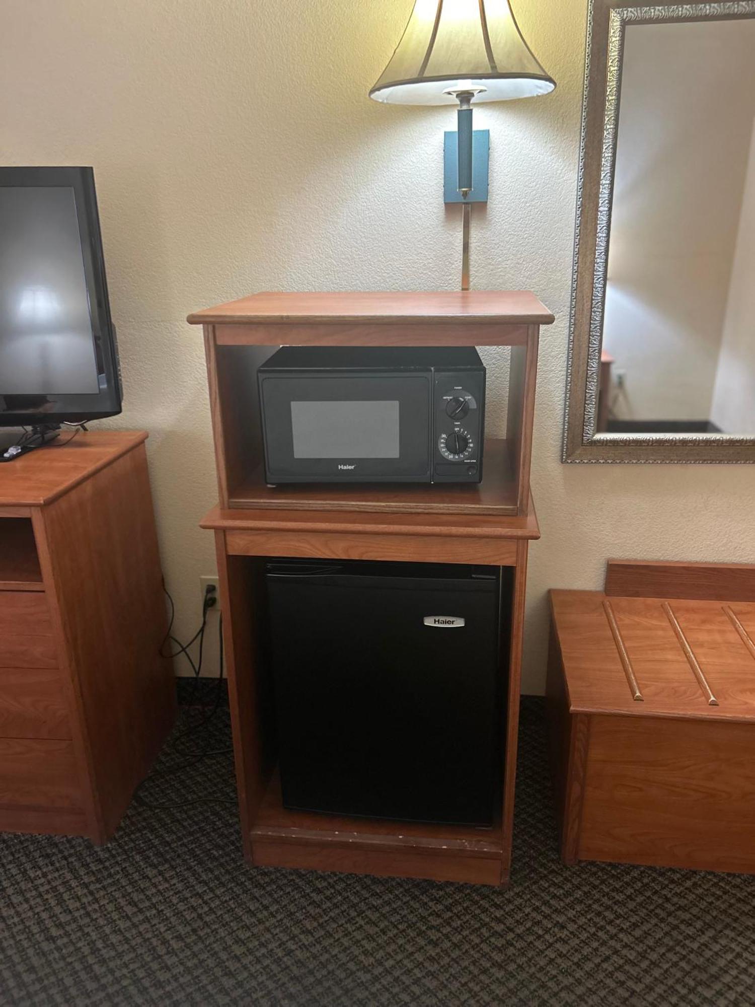 Holiday Inn Express Las Vegas-Nellis By Ihg Bagian luar foto