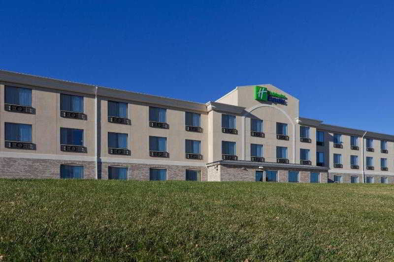 Holiday Inn Express Las Vegas-Nellis By Ihg Bagian luar foto